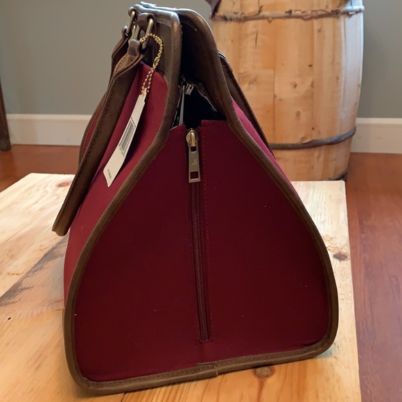 Little Unicorn Manifest Weekender Diaper Bag - Picture 3 of 13